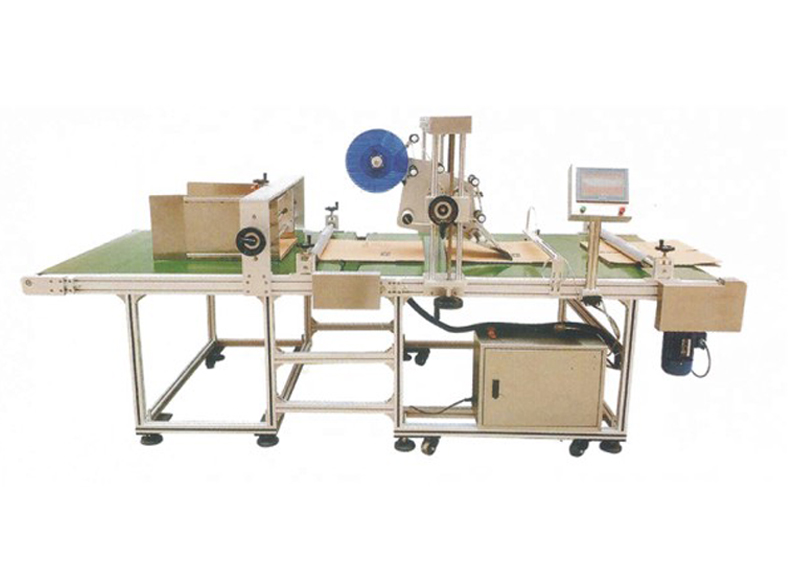 全自动单标头纸箱贴标机 型号: GS-T8022